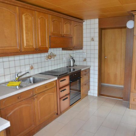Grosse, Schoene Wohnung Im Gruenen Brig-Glis Exterior foto